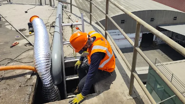 Mantenimiento de tanques de almacenamiento